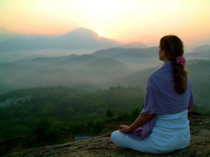 How to Meditate for Gaining Insight into Your Mind