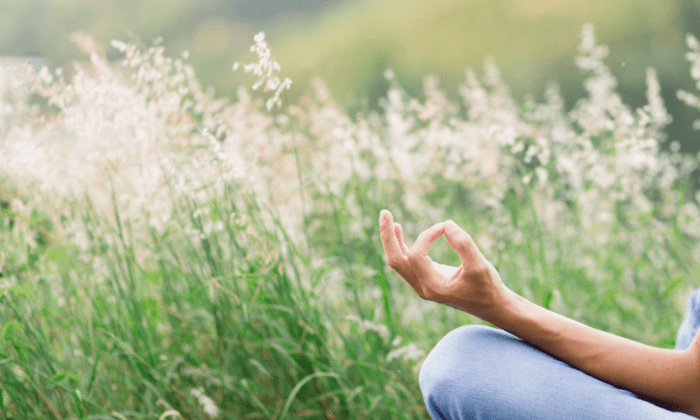 How to Meditate for Fostering Inner Peace and Mental Clarity