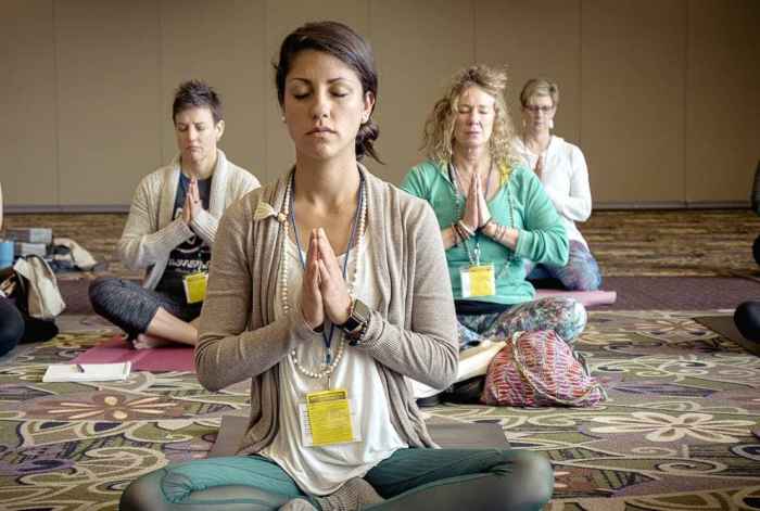 How to Meditate for Improving Your Emotional Health and Balance